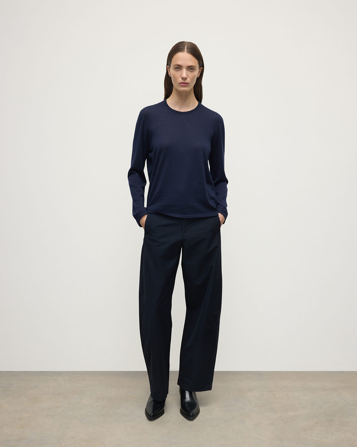 Superfine Cashmere Navy Jumper - 2