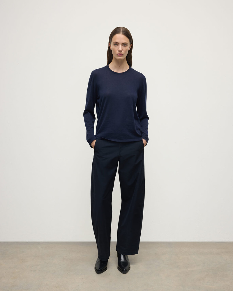 Johnstons of Elgin Superfine Cashmere Navy Jumper outlook