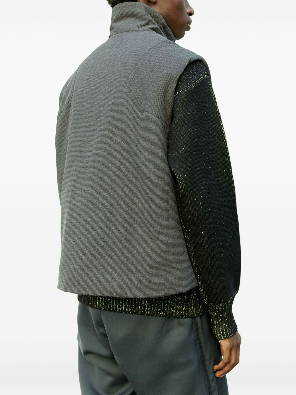 zip-fastening gilet - 3