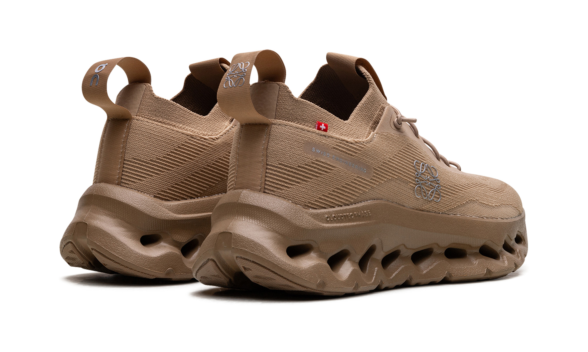 Cloudtilt WMNS "LOEWE Dark Sand" - 3