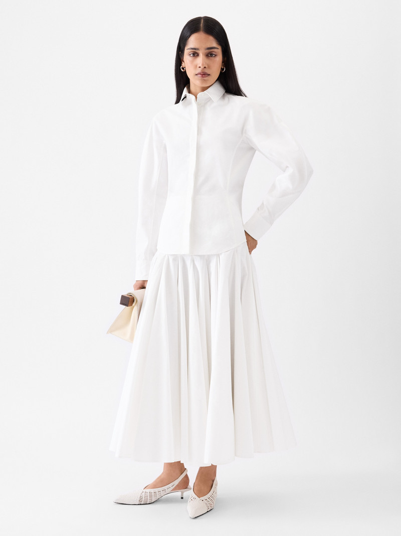 JACQUEMUS The Ovalo shirt outlook