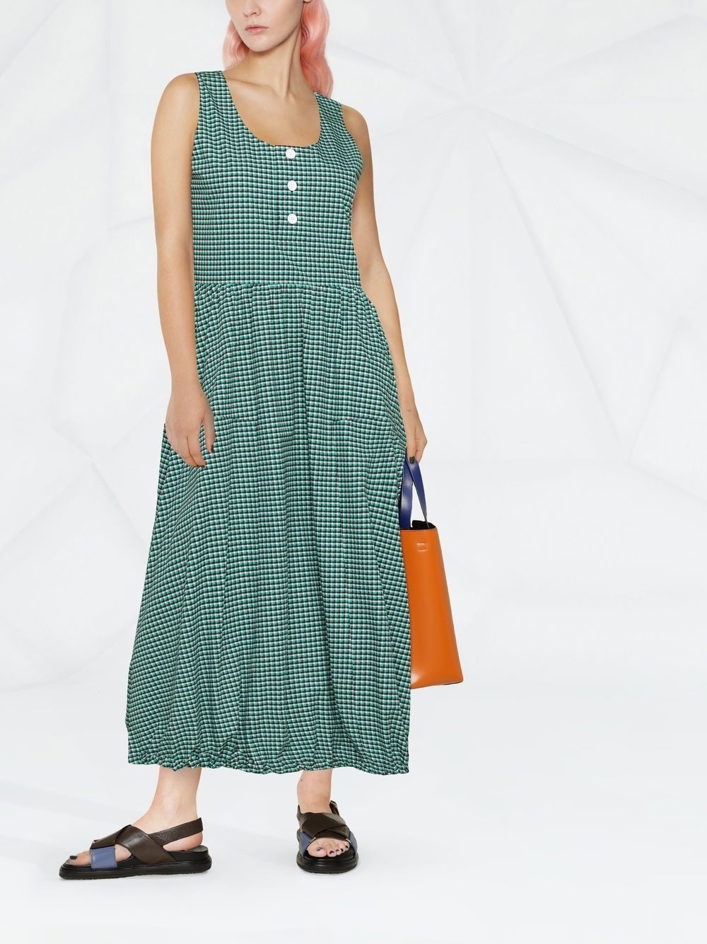 sleeveless graphic-print dress - 2