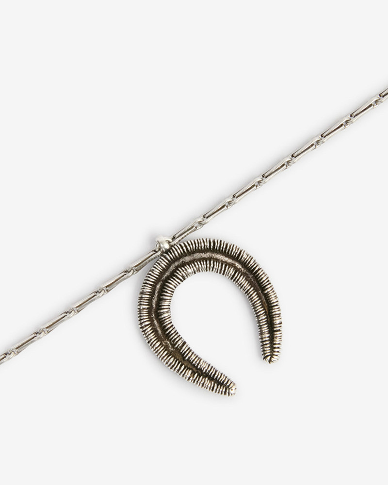 BYRNE NECKLACE 3