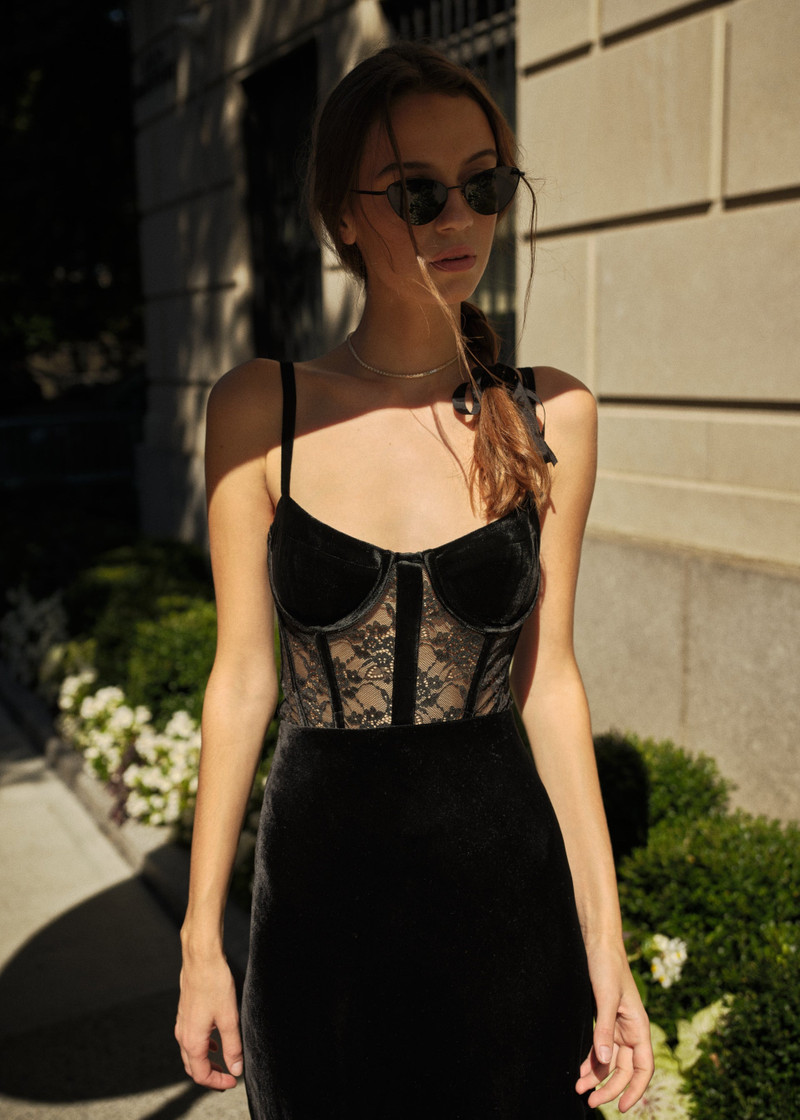 VALENTYNA VELVET CORSET BODYSUIT BLACK 1