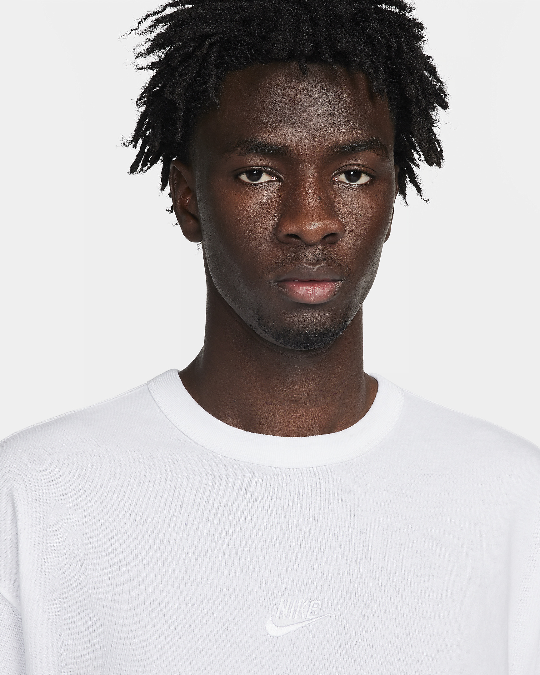 Nike Sportswear Premium Essentials Men's T-Shirt - 3