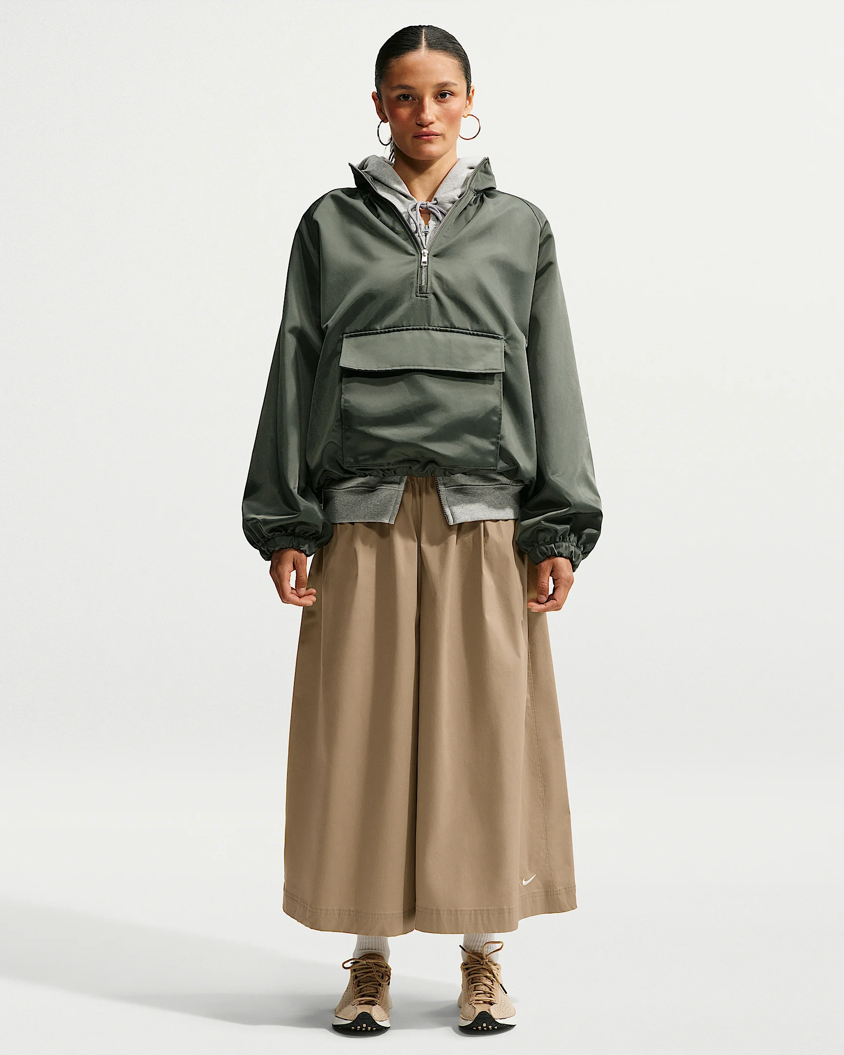 Nike Sportswear Women's Oversized Mid-Rise Poplin Culottes - 1