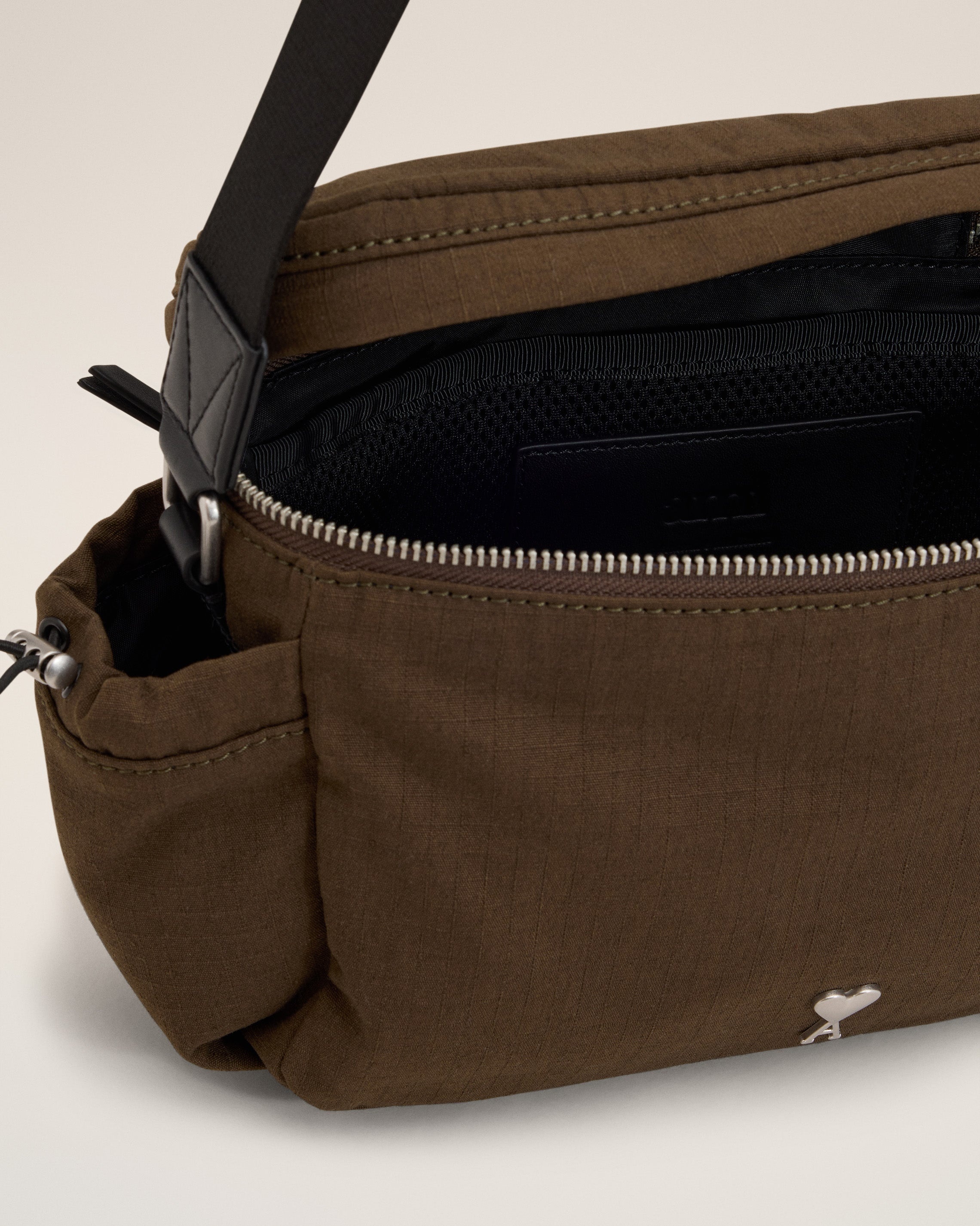 GREEN CANVAS AMI DE COEUR MESSENGER BAG - 5