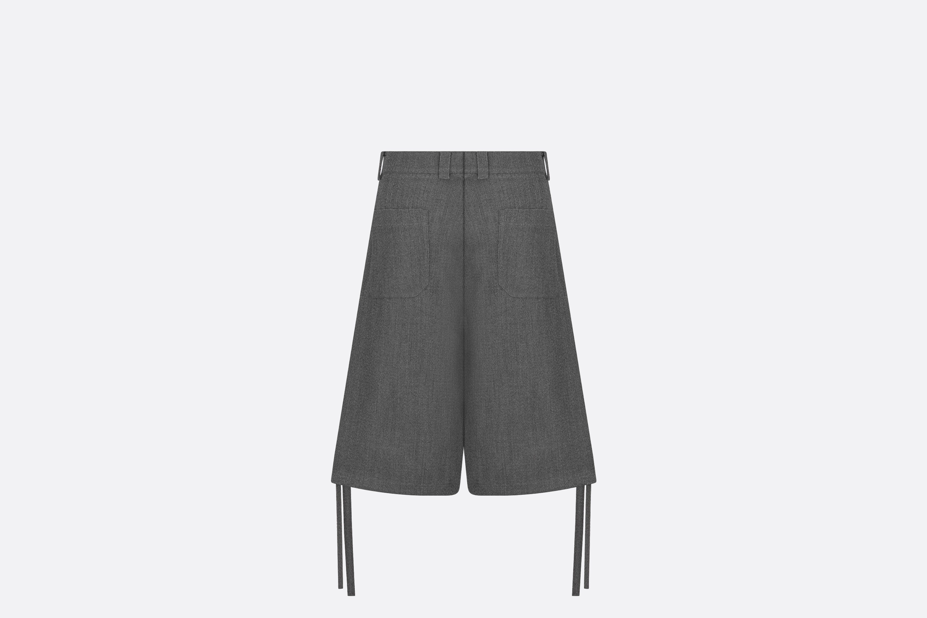 Loose-Fit Bermuda Shorts - 2