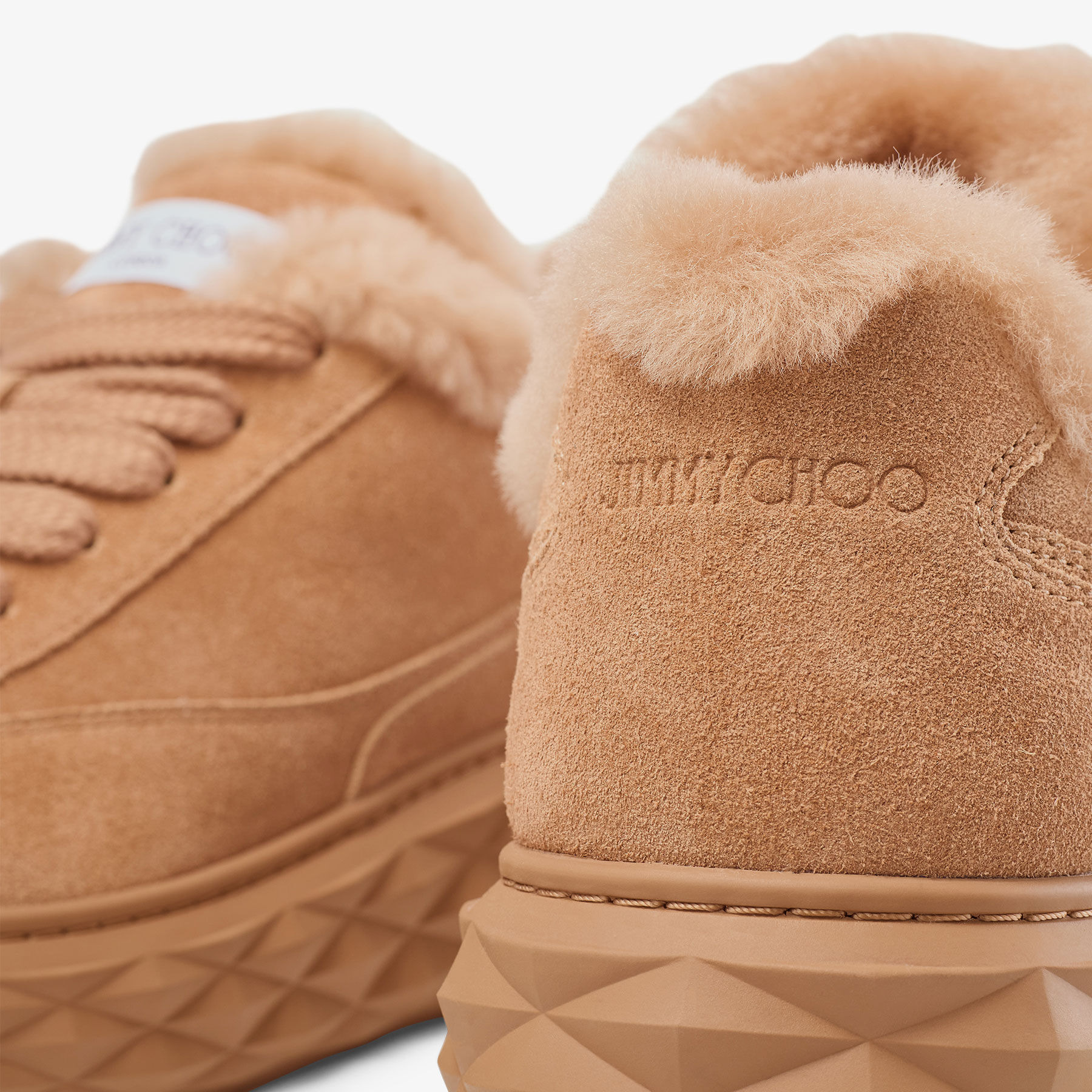 Diamond Maxi Retro M
Toffee Velvet Suede Low Top Trainers with Shearling - 3