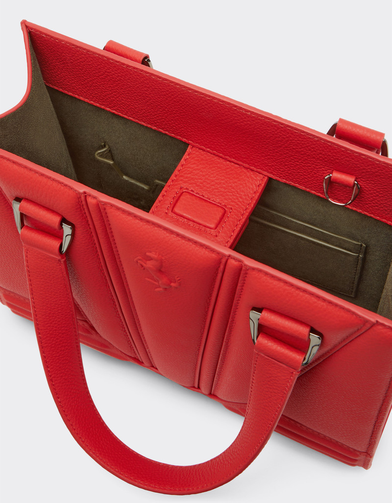 Mini bag in textured leather 5