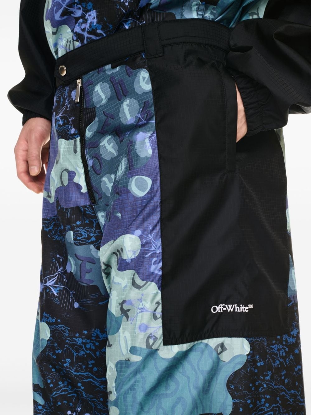 Samurai camouflage cargo trousers - 5