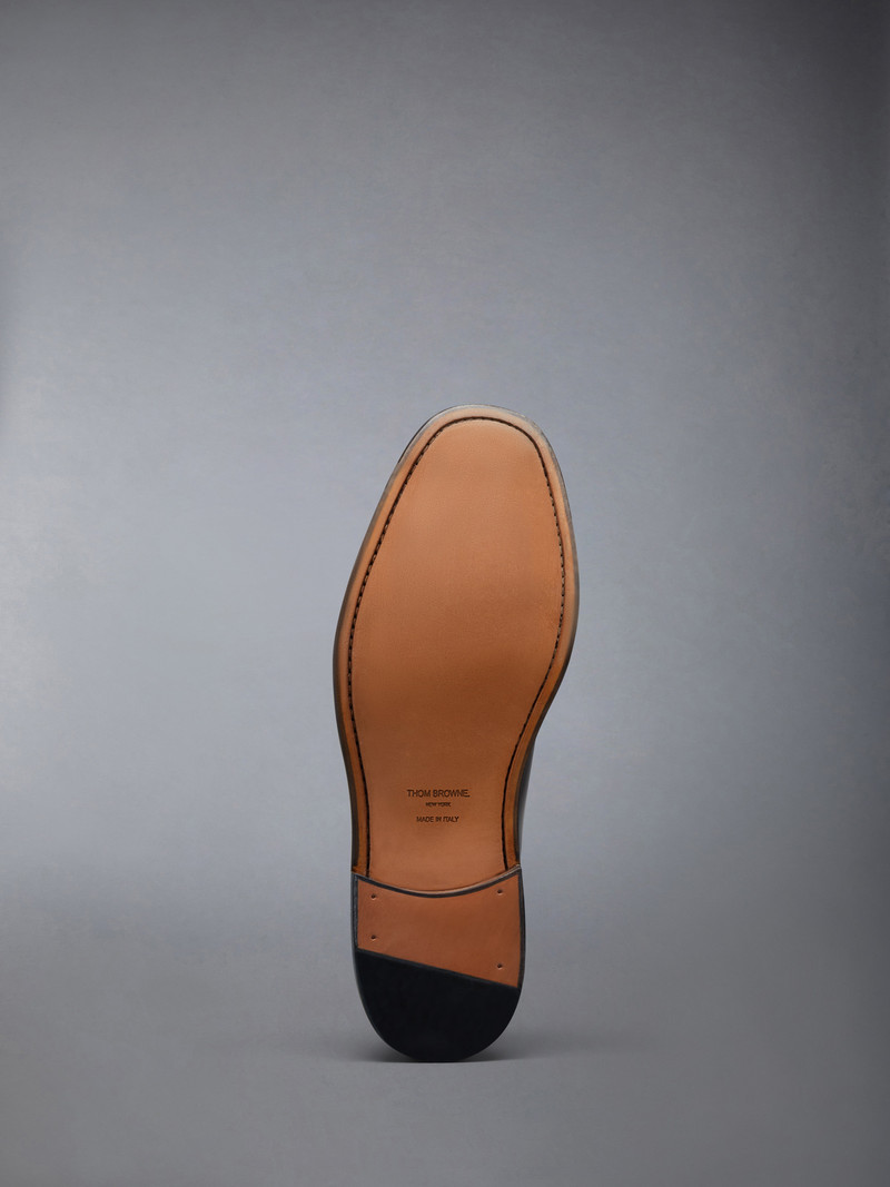 SOFT SPAZZOLATO RUBBER HEEL BLUCHER 6