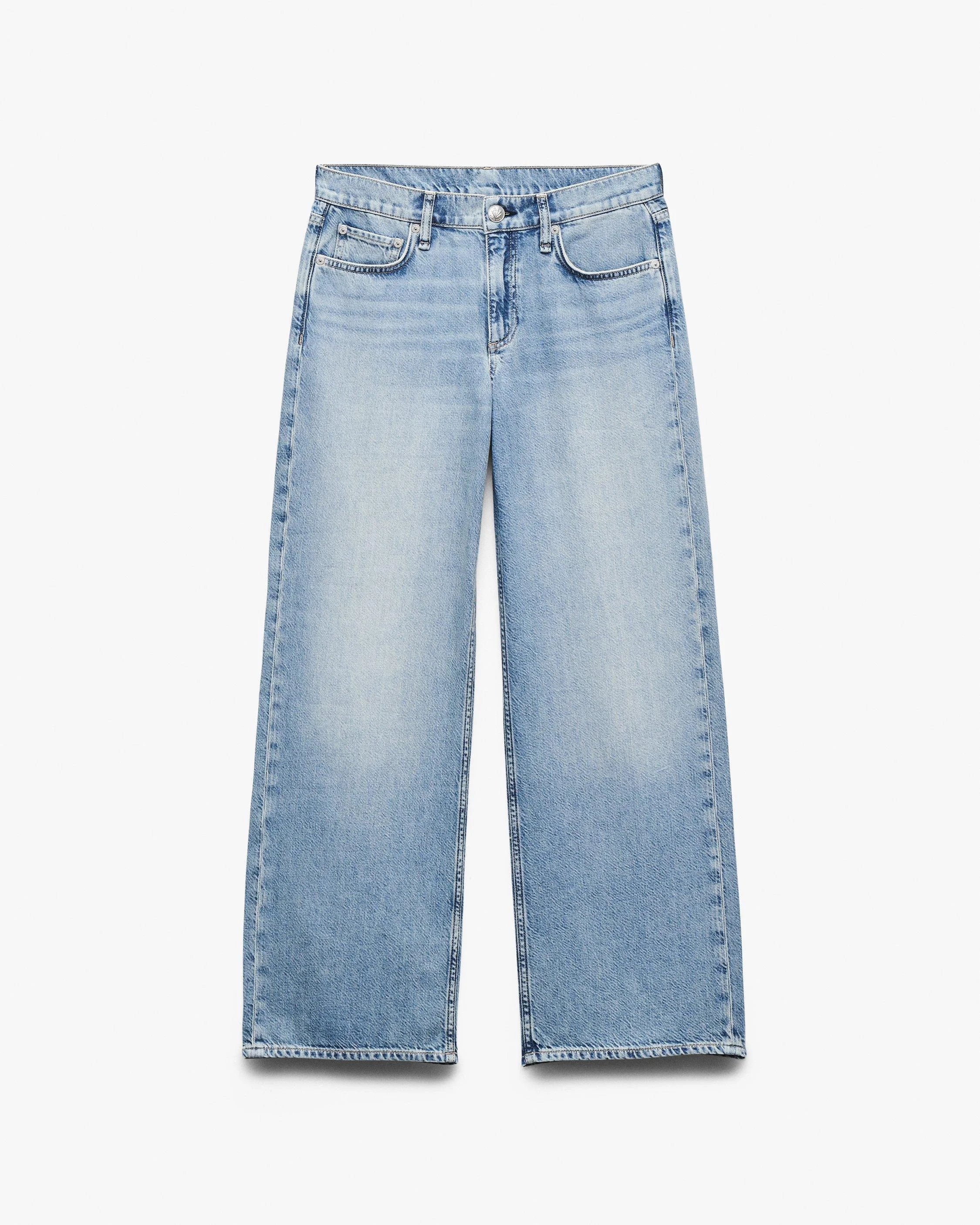 Saige Ankle Relaxed Straight Jeans
Featherweight in Ludlow - 1