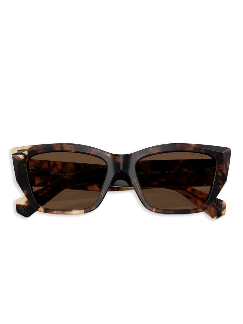 butterfly-frame sunglasses 3
