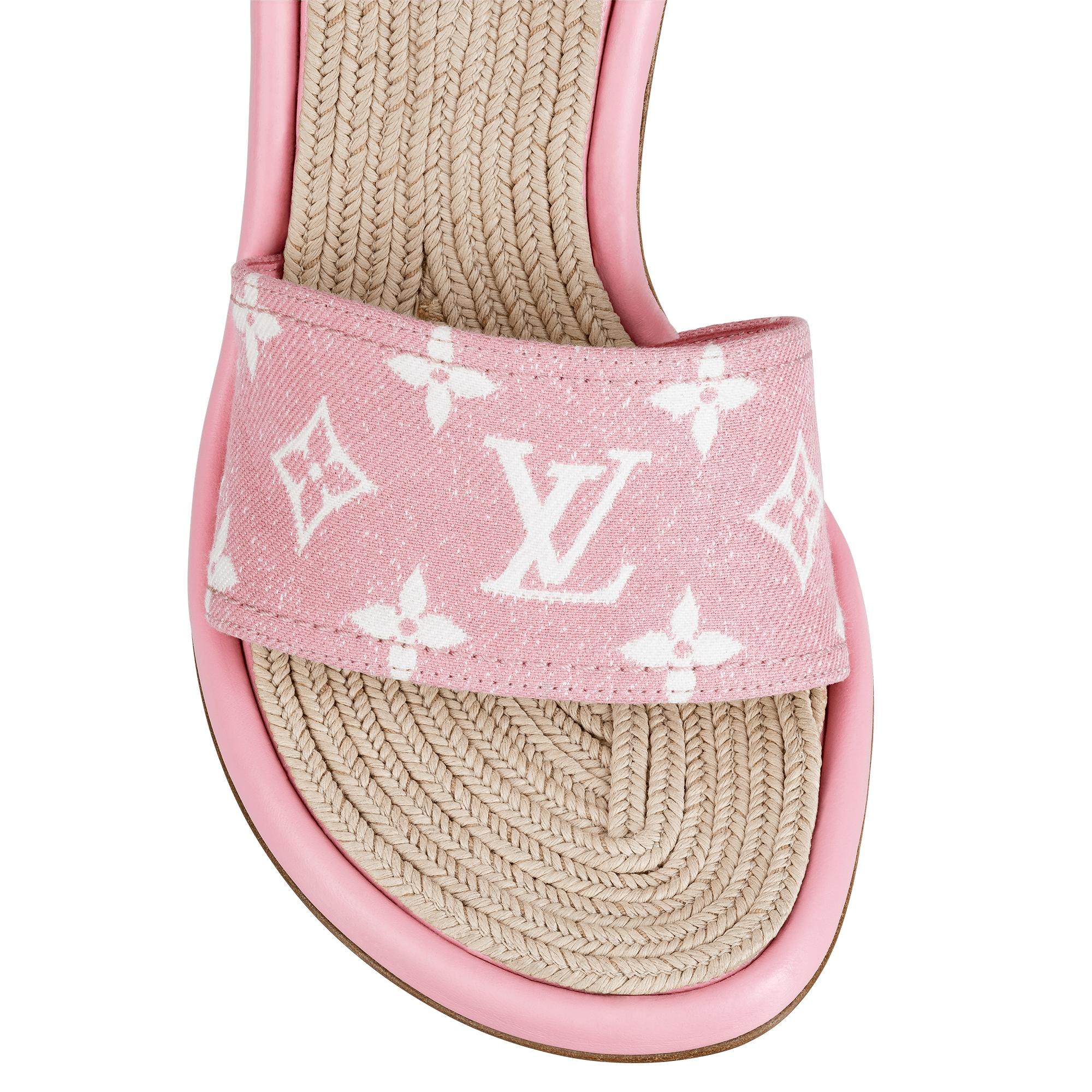 Maia Wedge Sandal - 6