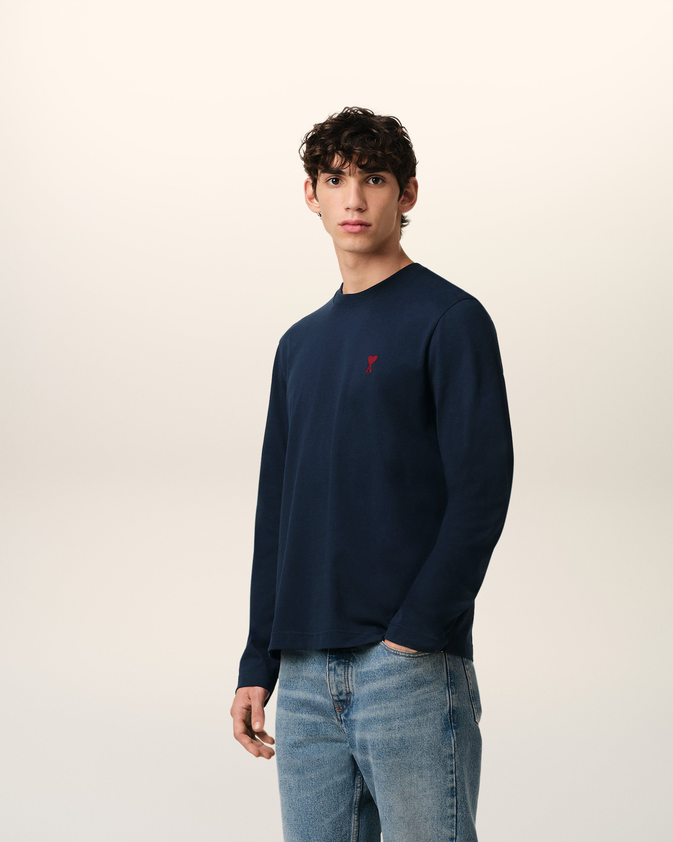 NAVY COTTON AMI DE CŒUR T-SHIRT - 12