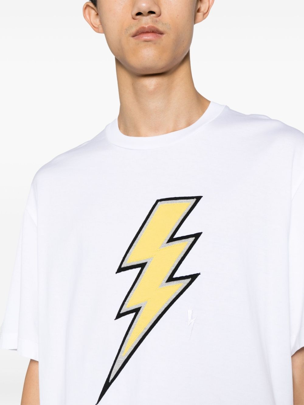 Thunderbolt-patch cotton T-shirt - 8