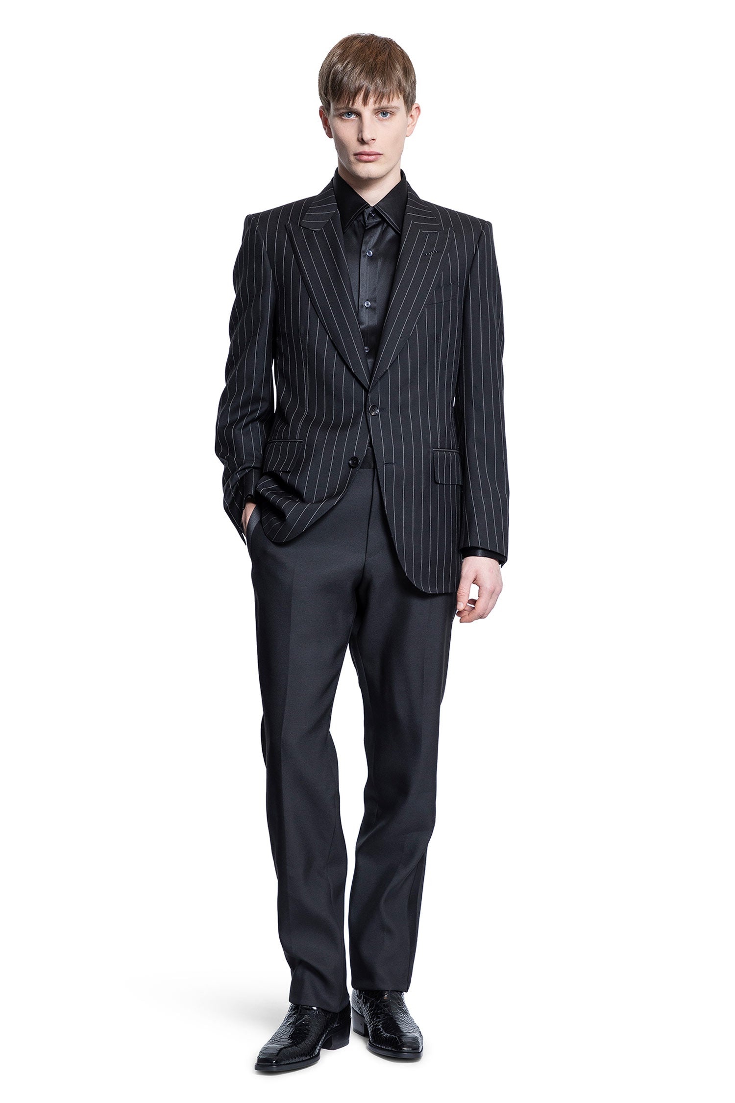 Wool-Mohair-Pinstriped-Blazer - 4