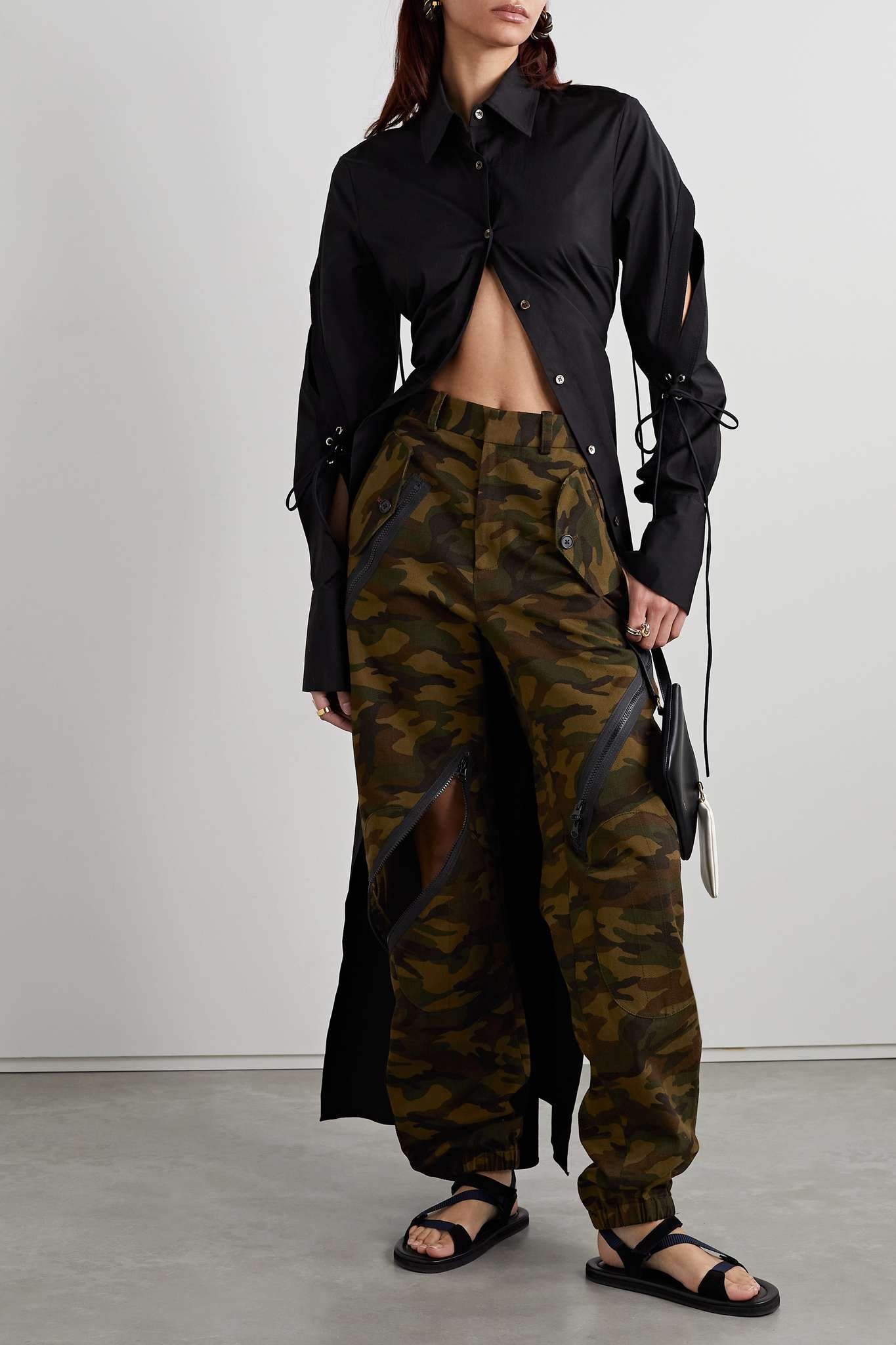 Zip-detailed camouflage-print cotton-twill tapered cargo pants - 4