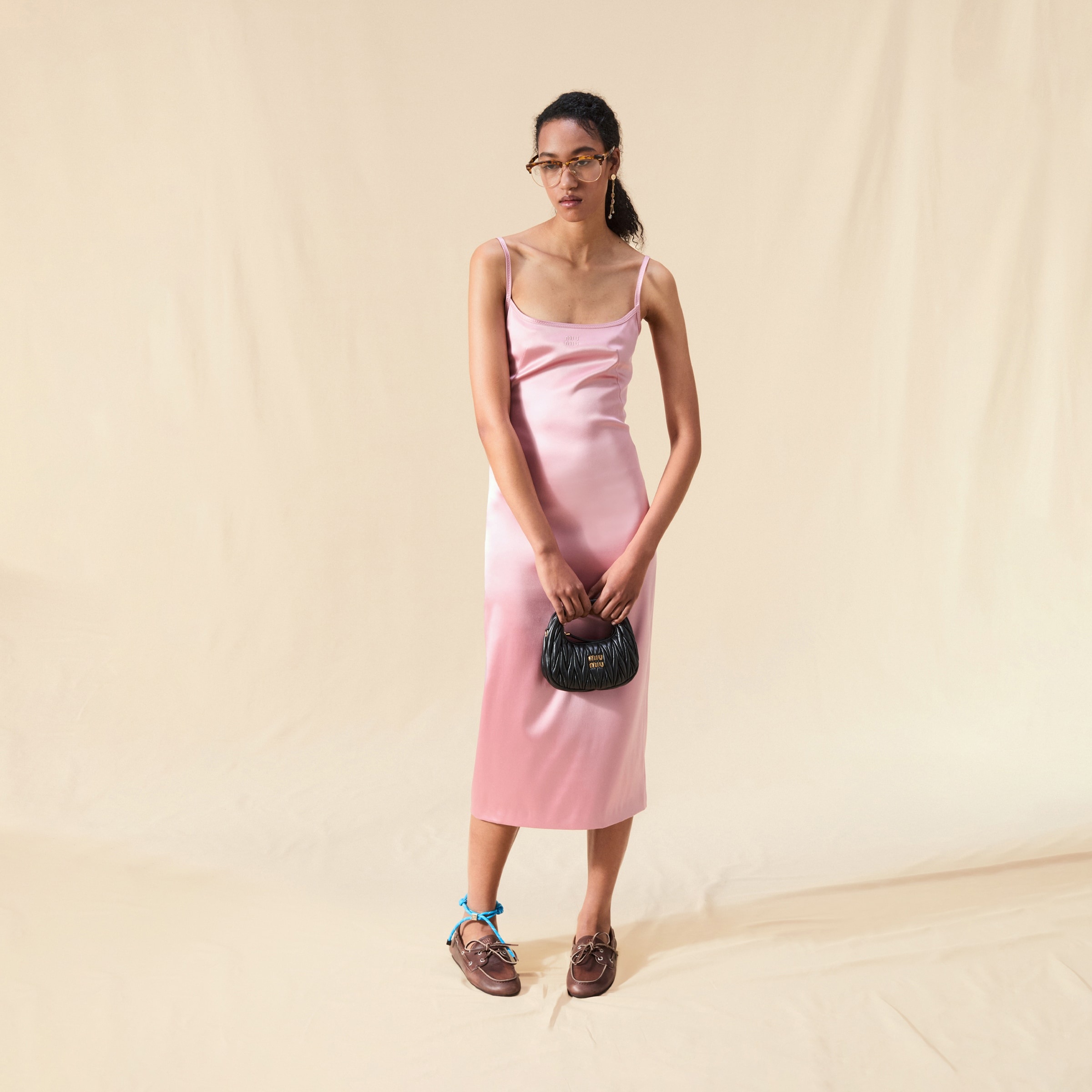 Stretch satin dress - 6
