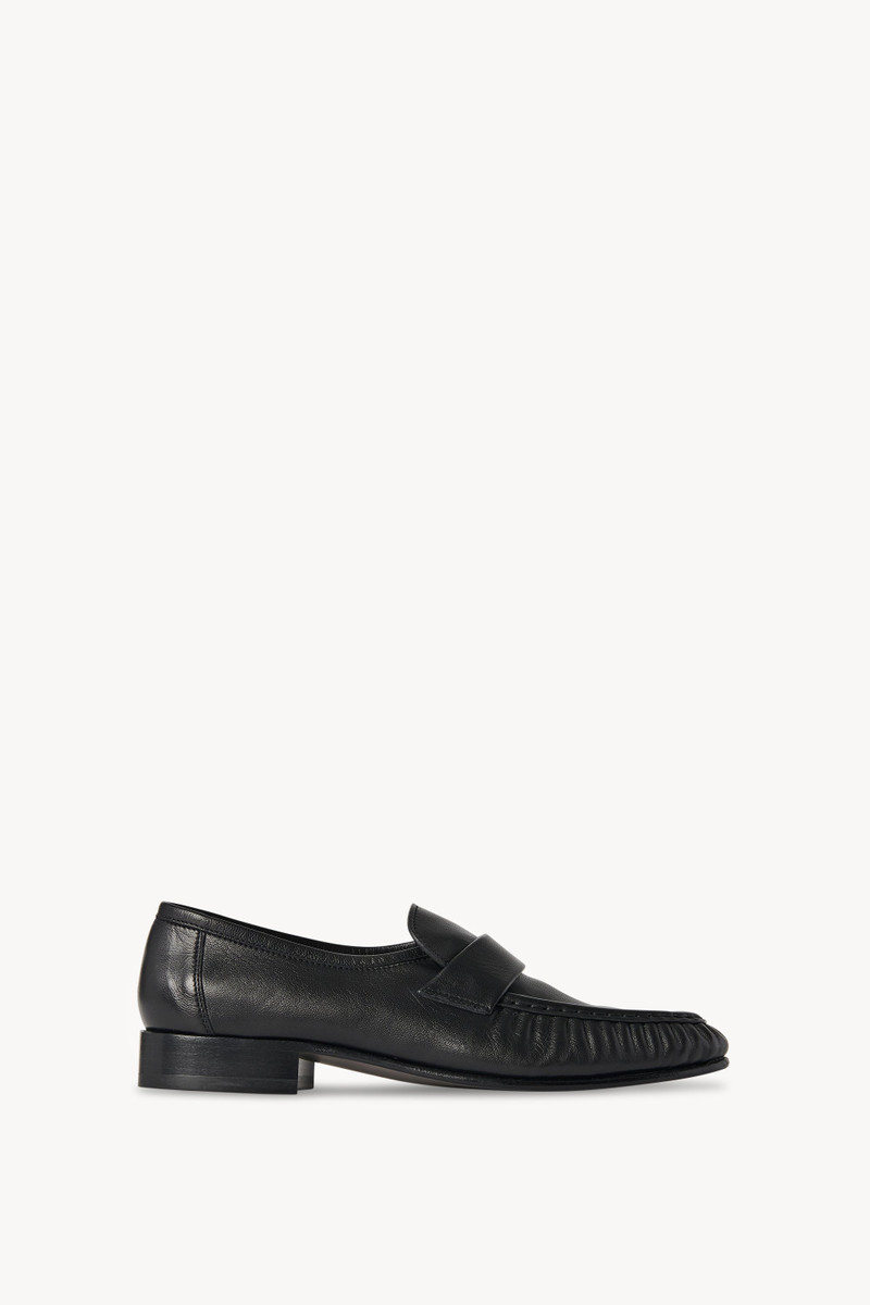 Soft Loafer in Leather 1