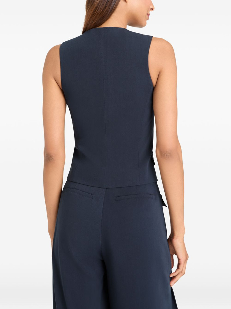Winora button-front sleeveless vest 5