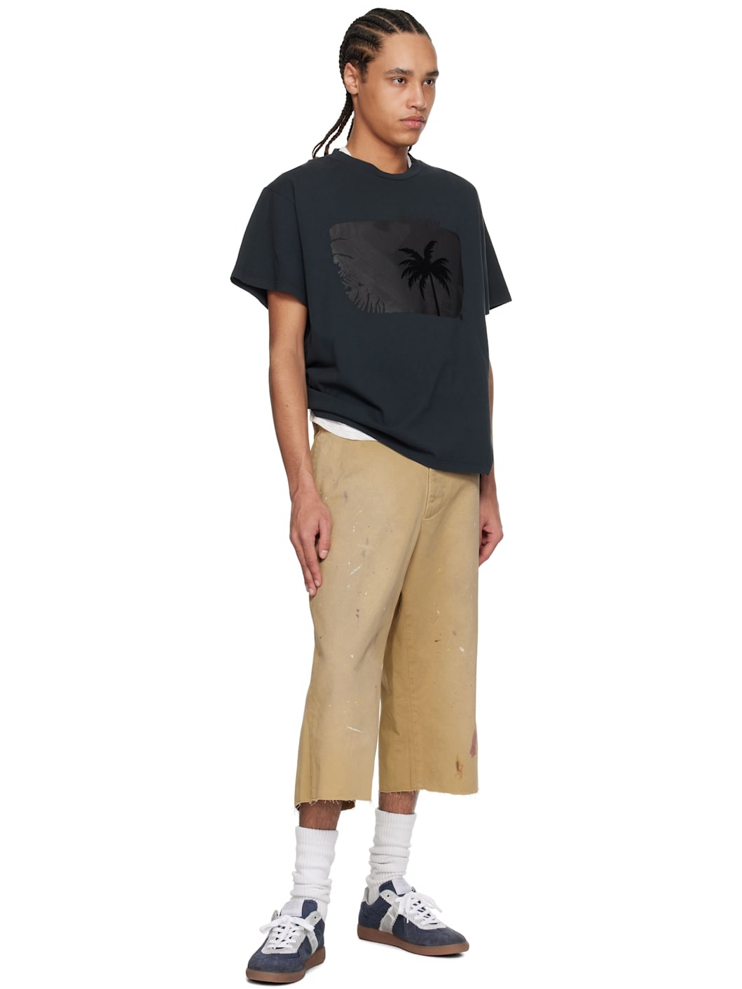 Black Graphic T-shirt - 4