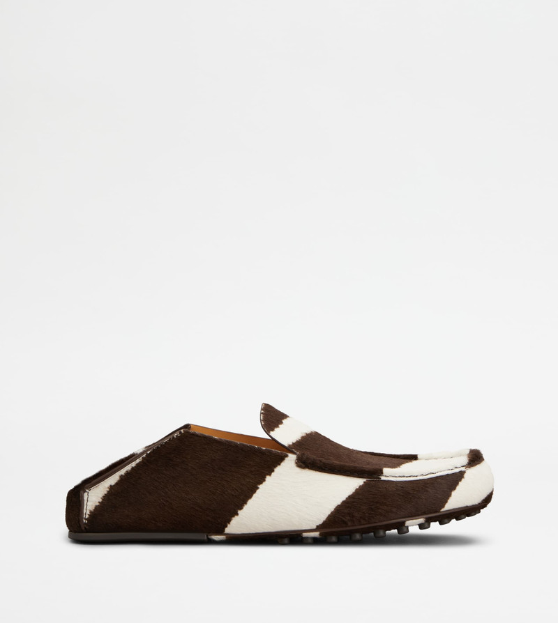 SLIPPER LOAFERS IN PONY EFFECT LEATHER - WHITE, BROWN 1
