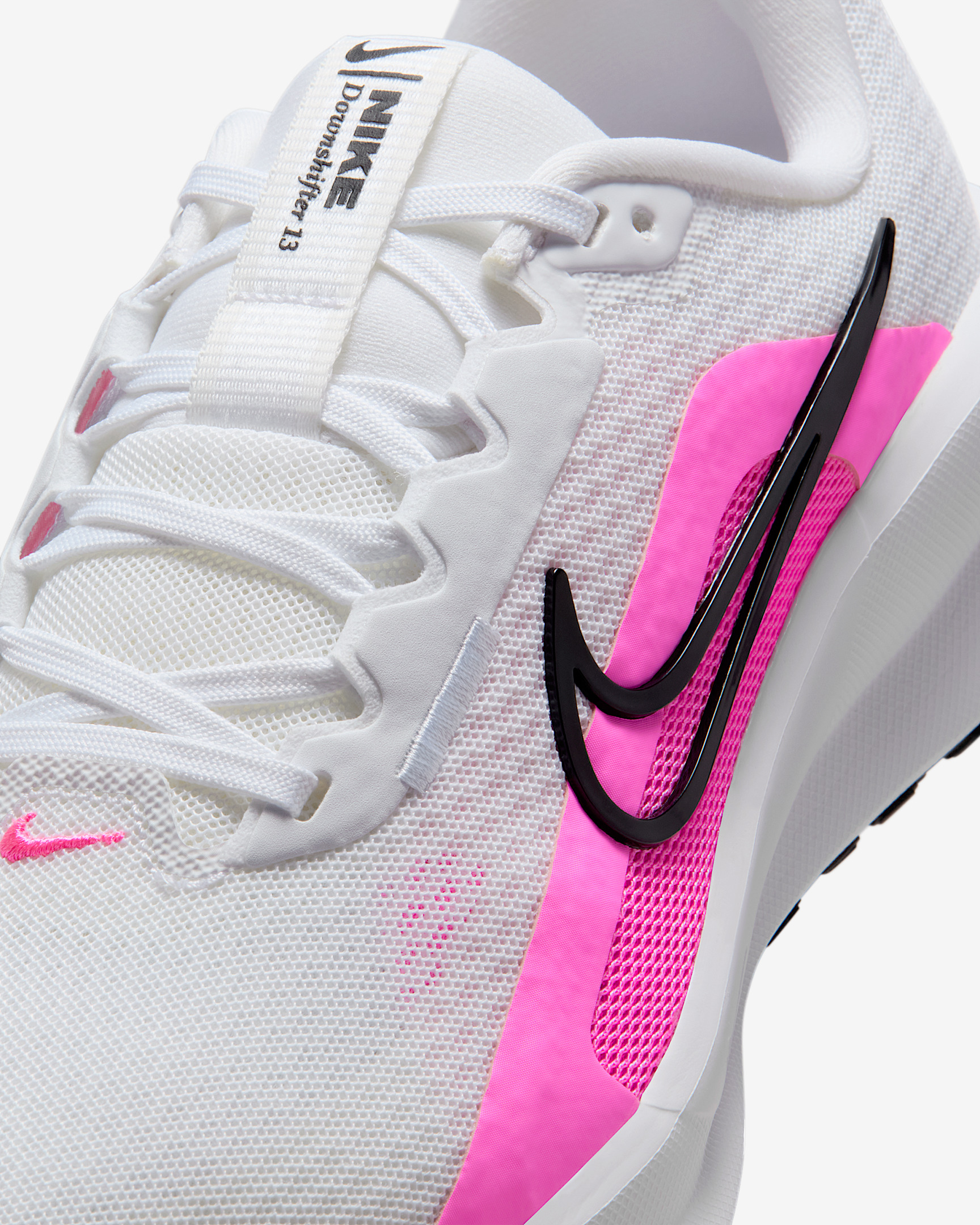 Nike Downshifter 13 Women's Road Running Shoes (Extra Wide) - 7