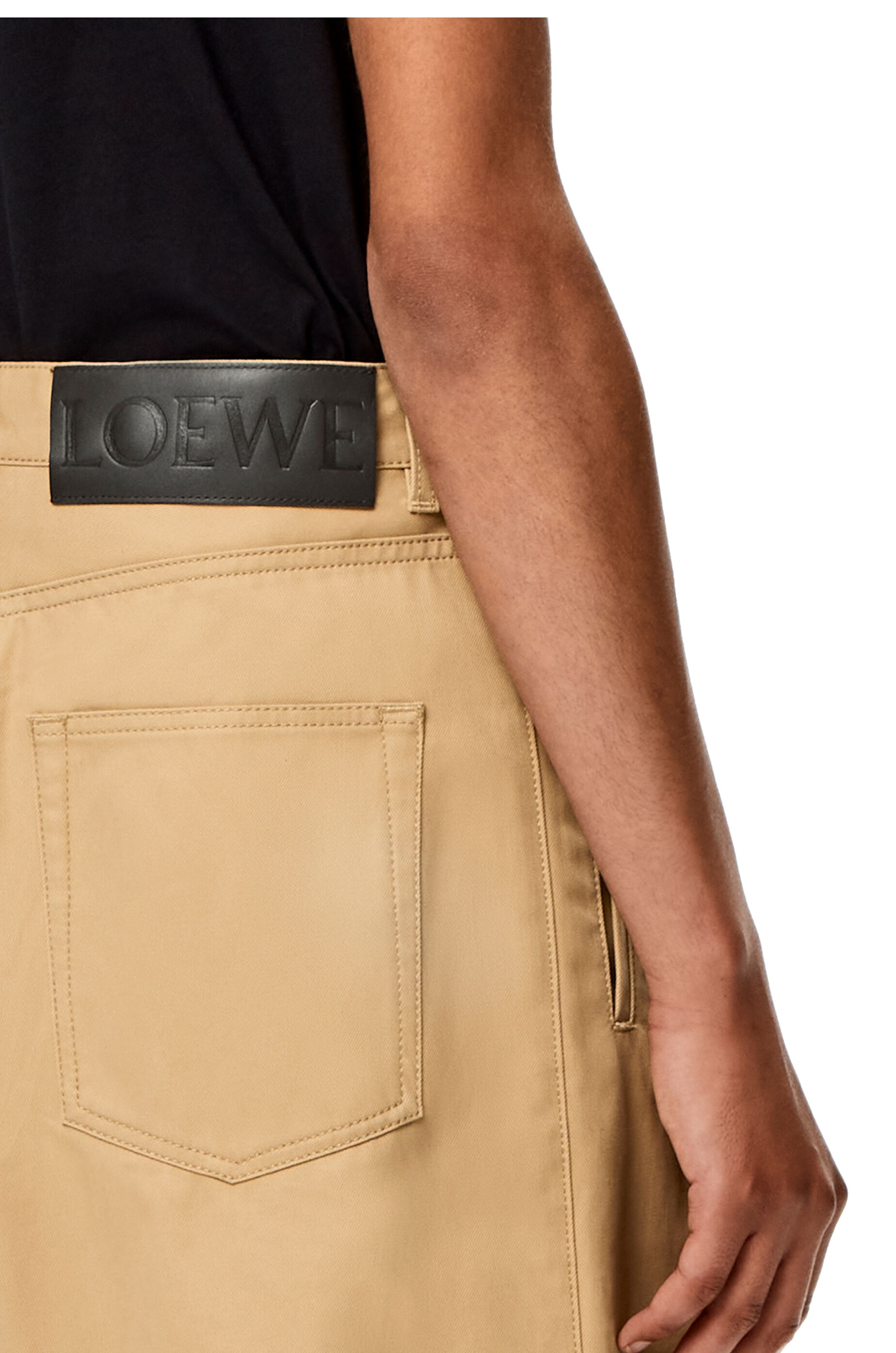 Low crotch trousers in cotton - 5