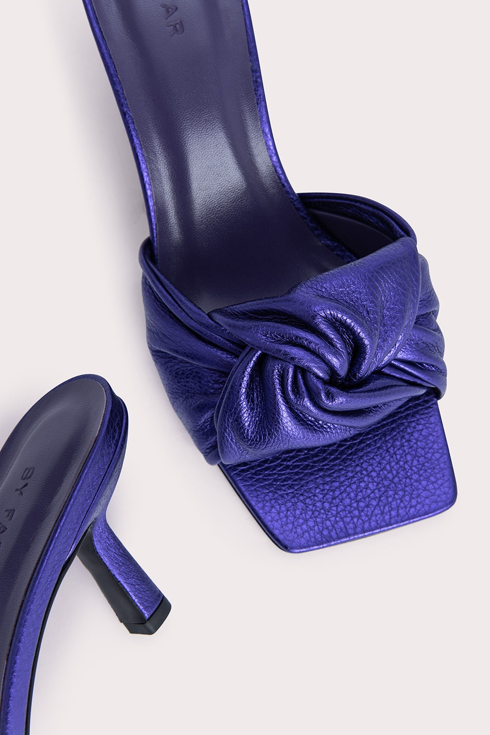 Lana Ultraviolet Metallic Grain Leather - 5