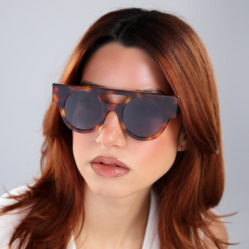 illesteva Meyer (15 Year Anniversary) Sunglasses outlook