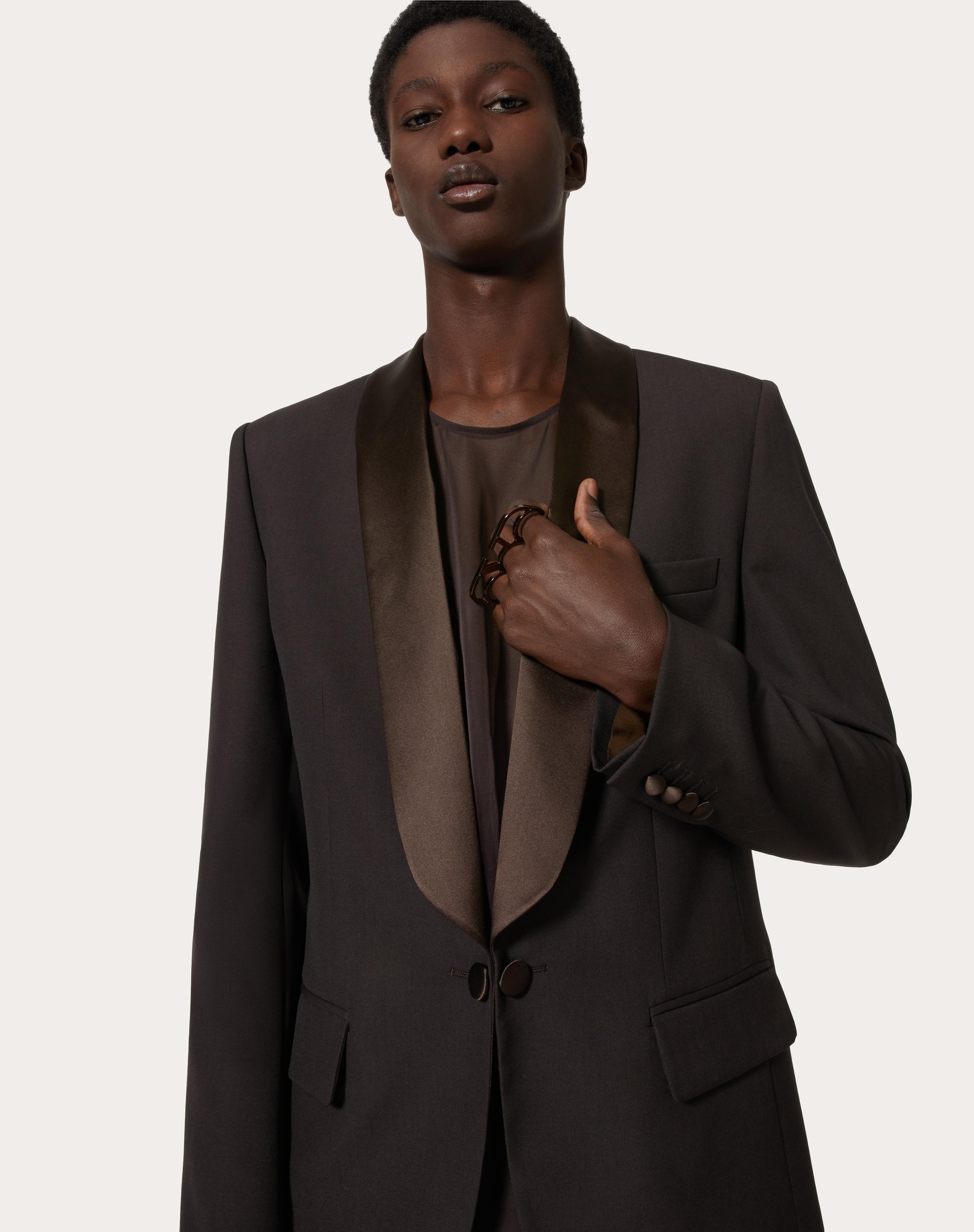 WOOL DINNER JACKET WITH MAISON VALENTINO TAILORING LABEL AND CHIFFON INNER BIB - 5