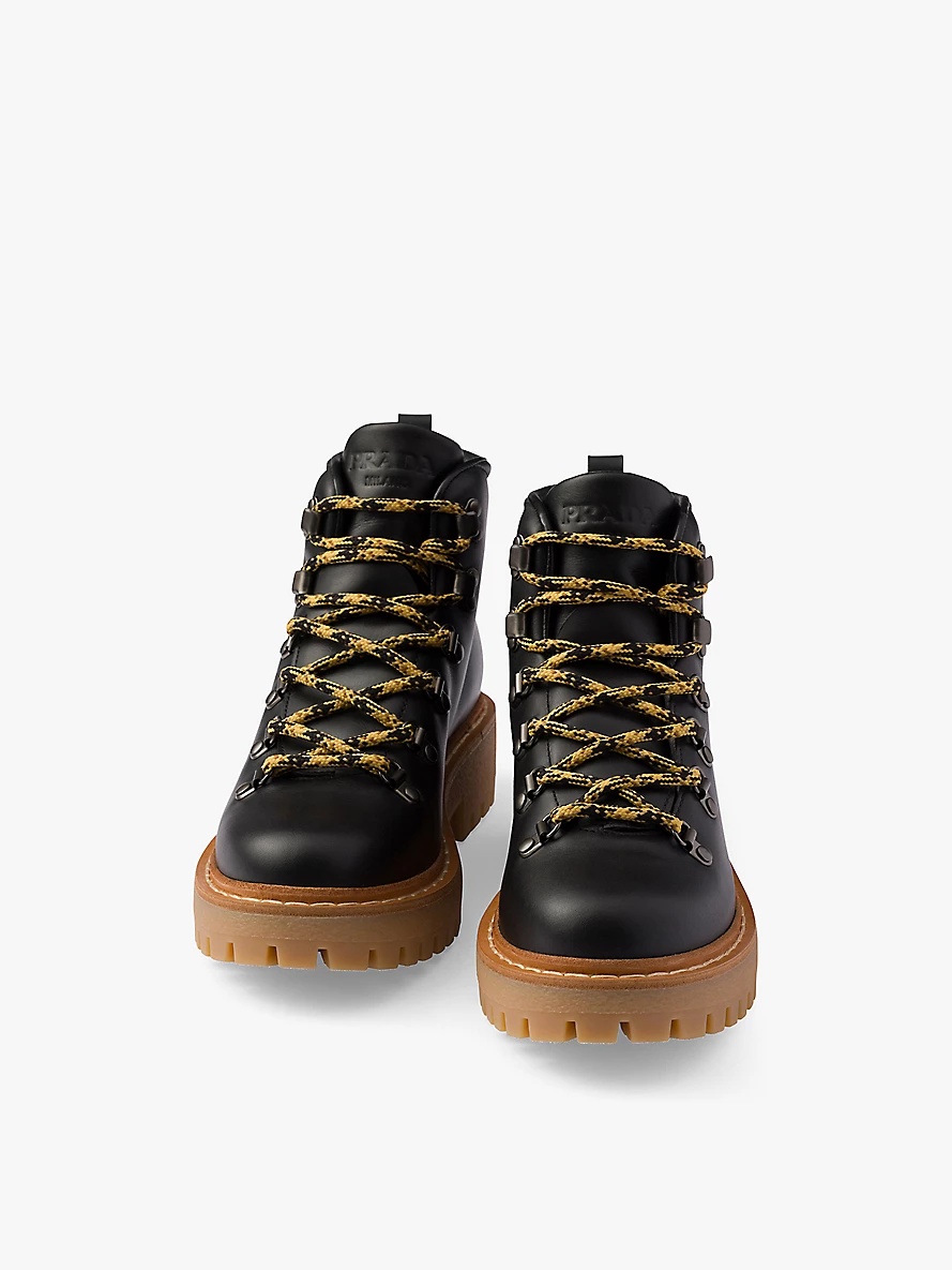 Brand-plaque leather ankle boots - 5