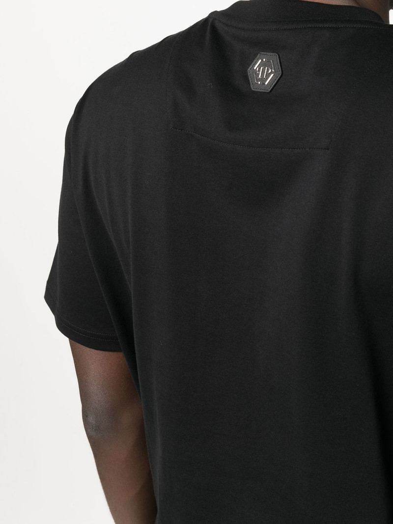 round neck T-shirt 5