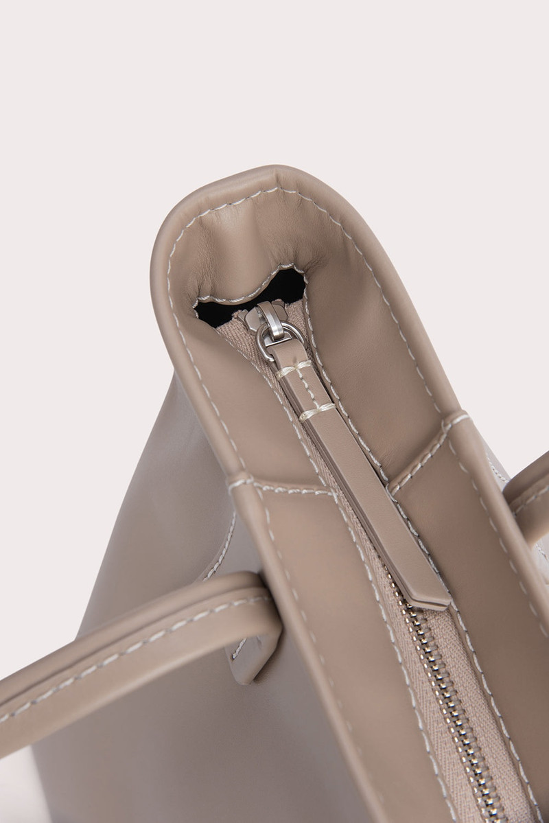 BAR TOTE TAUPE BOX CALF LEATHER 4