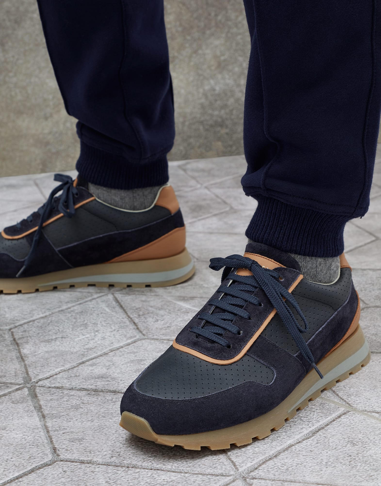 Punched calfskin and suede runners - 4