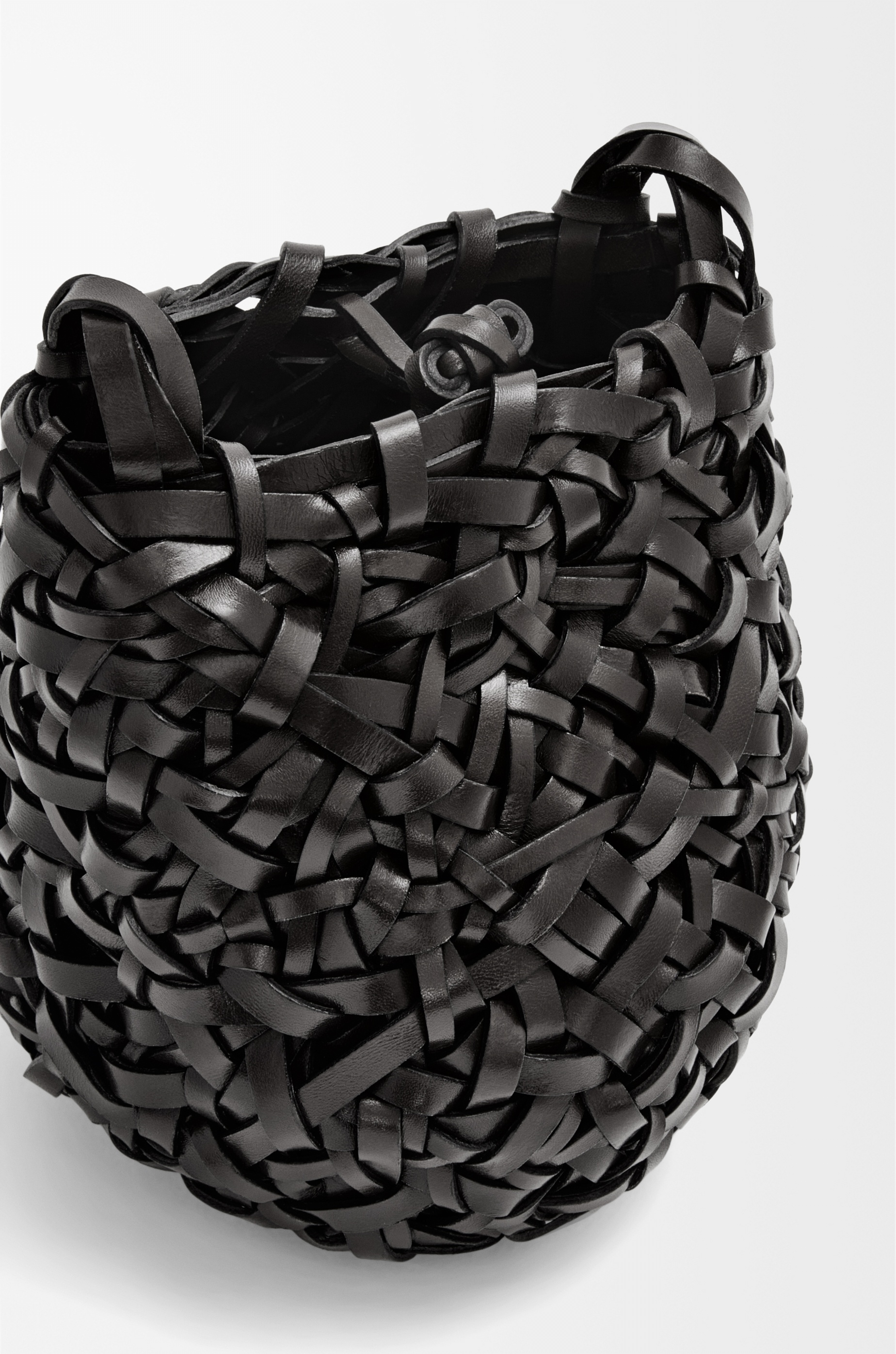 Small Nest Basket bag in calfskin - 8