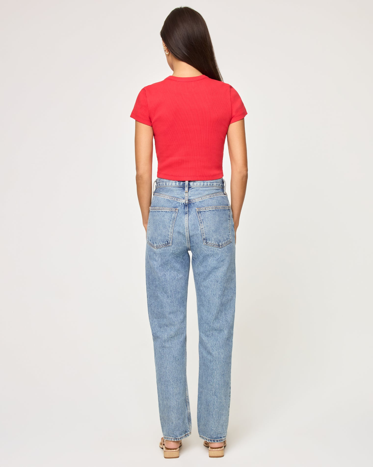 Julia Tee - 7