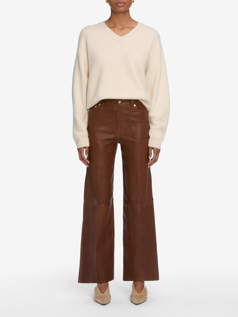 FRAME The Cashmere Brushed V Sweater in Cream outlook