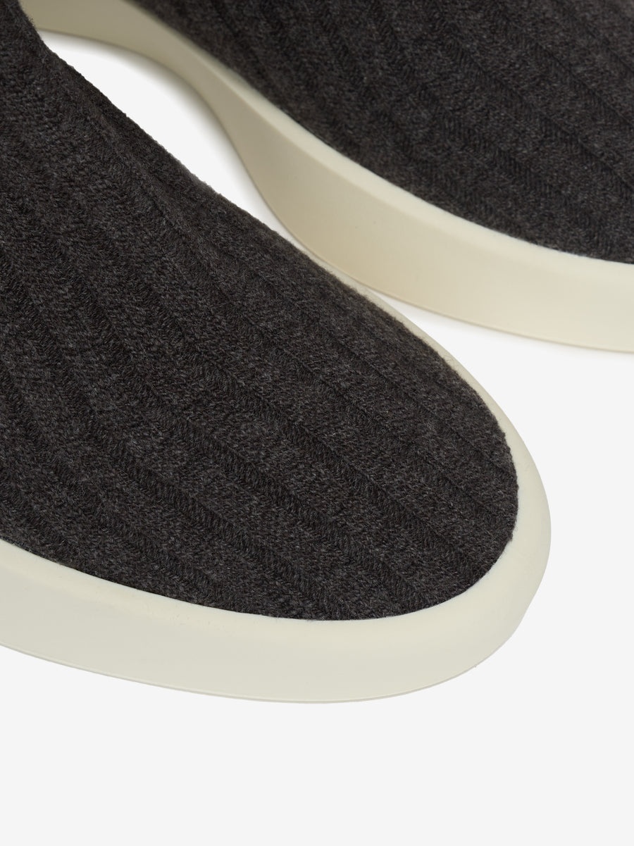 【関税込み】Fear of God グレー Moc Knit High スニーカー Fear of God Moc Knit High | REVERSIBLE