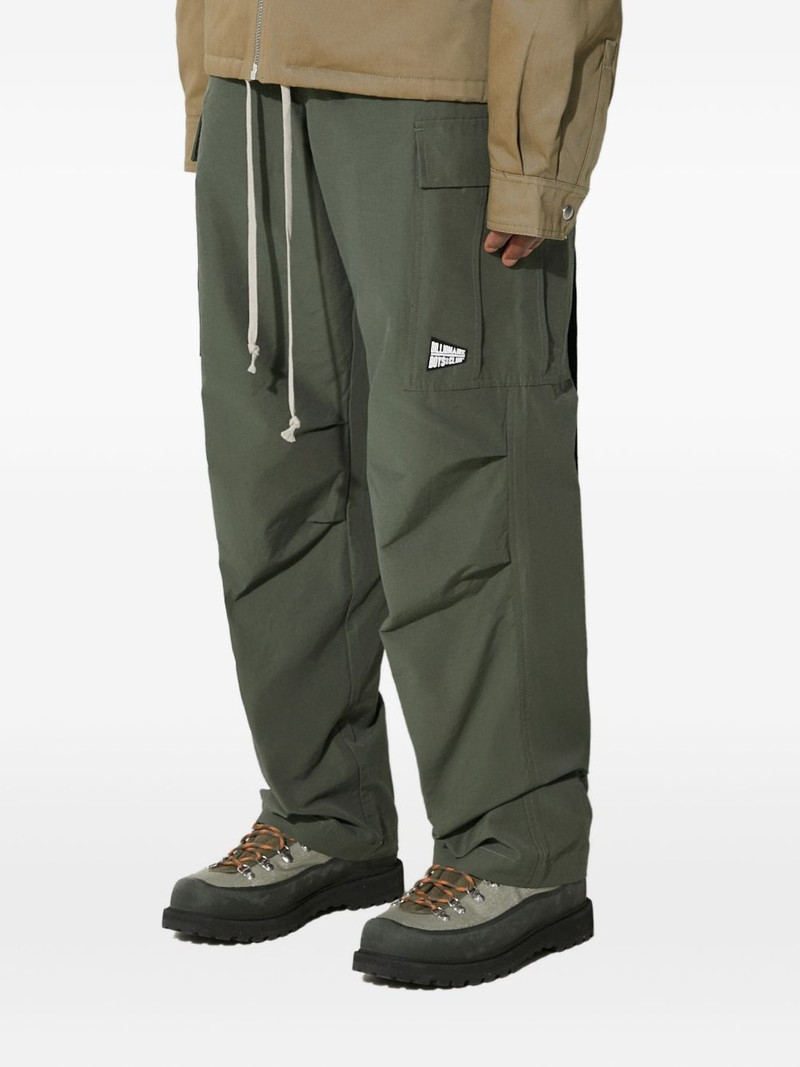 BILLIONAIRE BOYS CLUB astronaut-patch cargo trousers outlook
