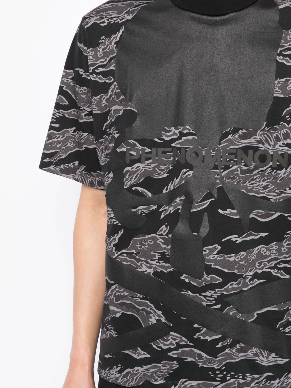 camouflage-print short-sleeved T-shirt - 5