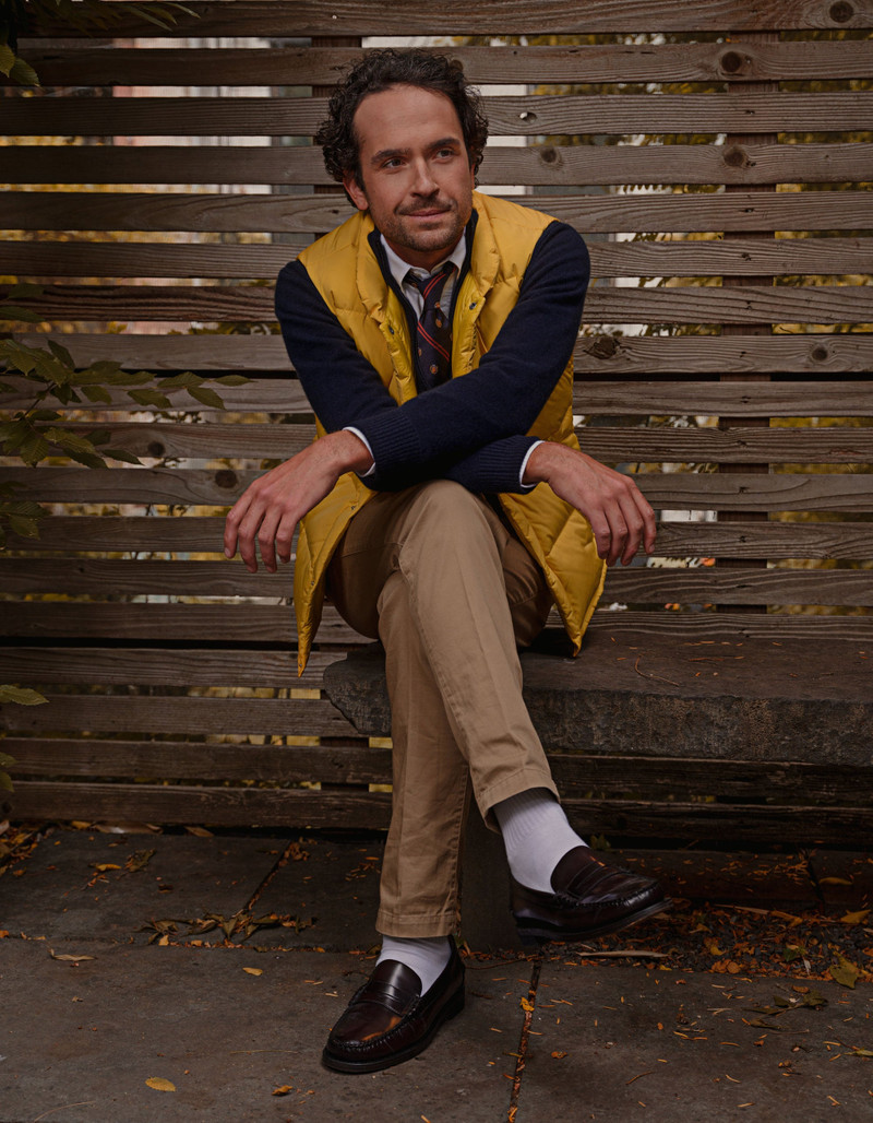 J. PRESS NAVY CASHMERE FULL-ZIP CARDIGAN SWEATER - TRIM FIT outlook