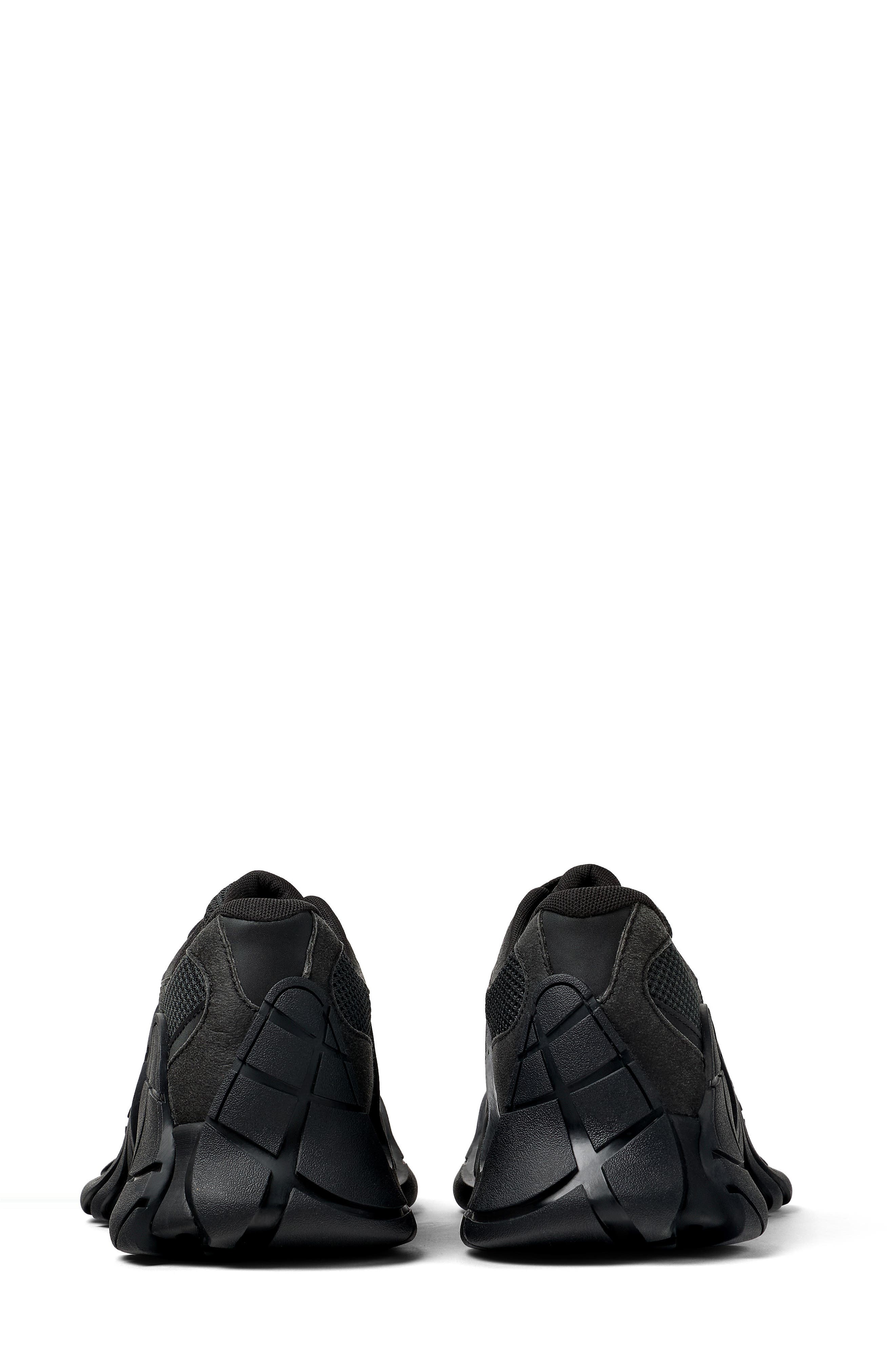 Gender Inclusive Tormenta Sneaker - 5