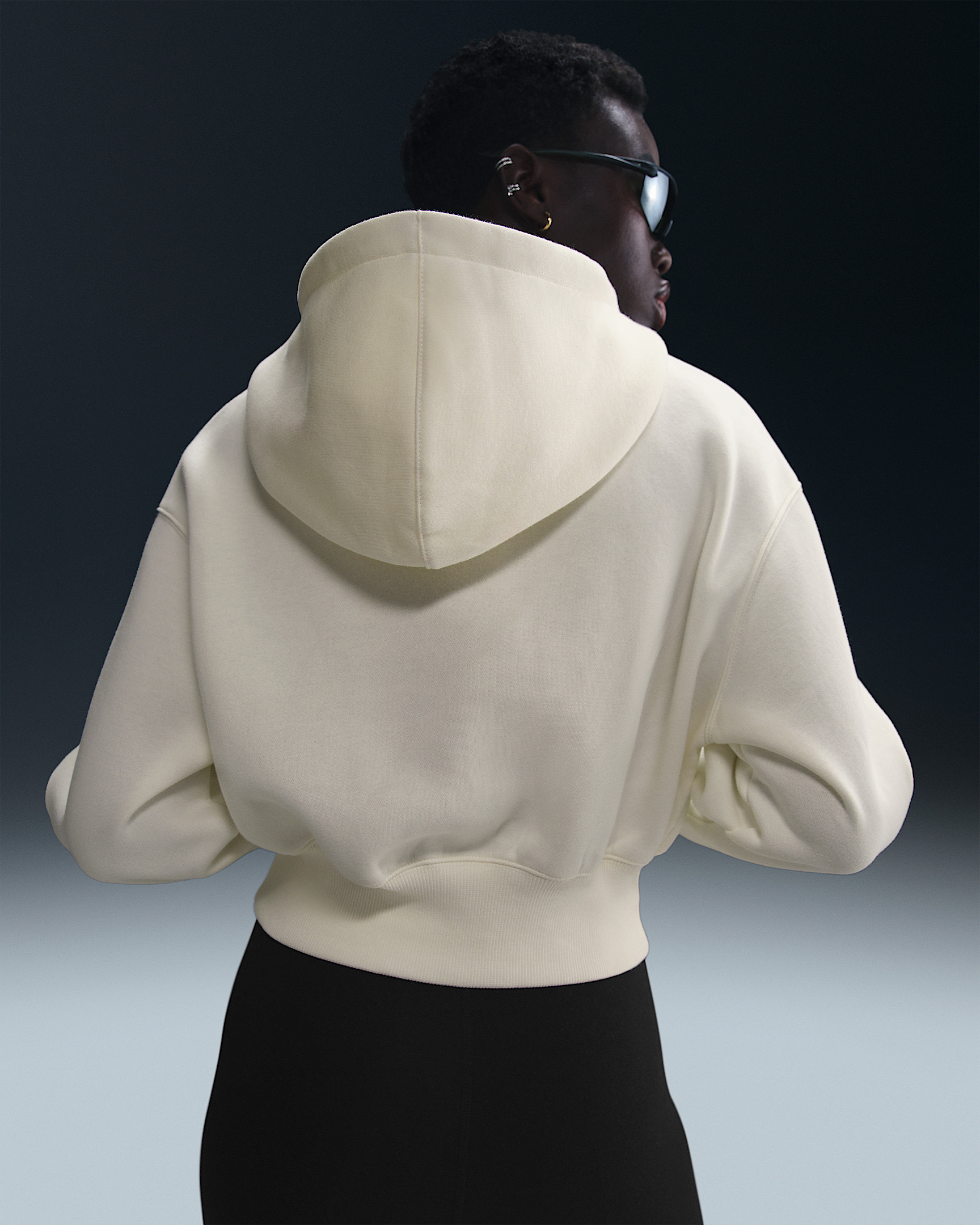 Nike Sportswear Phoenix Fleece Women's Loose Cropped Full-Zip Hoodie - 2