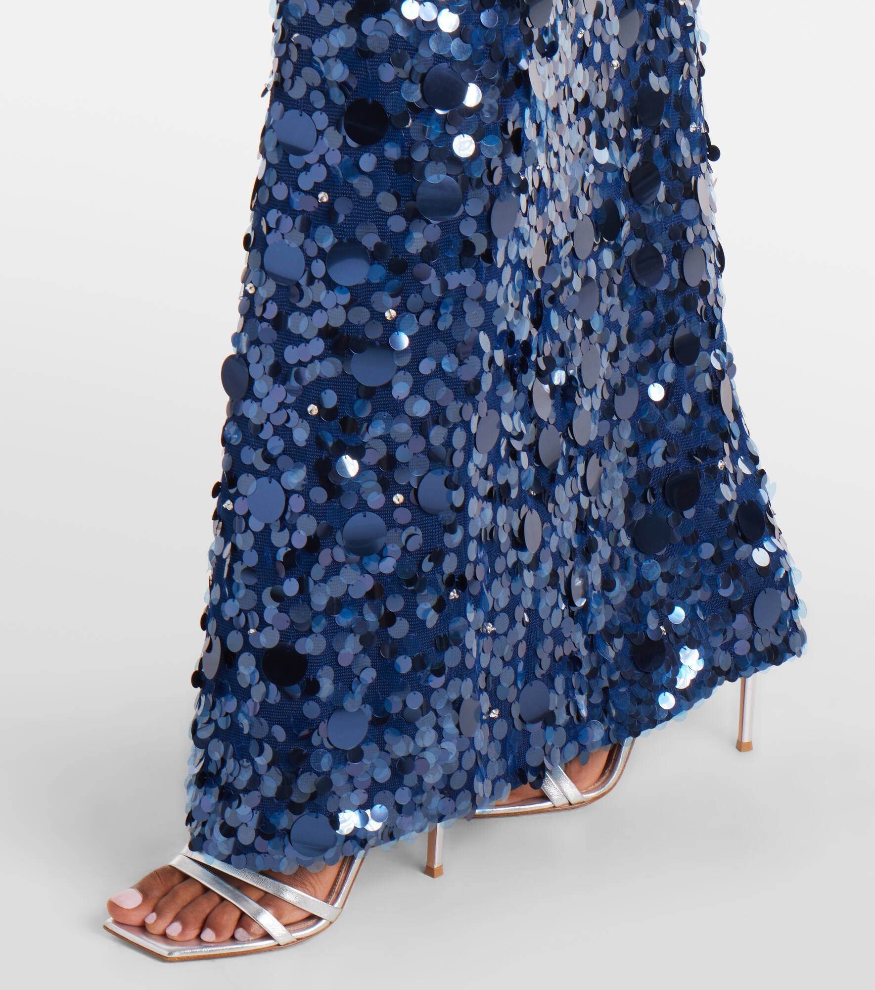 Sequined gown - 6