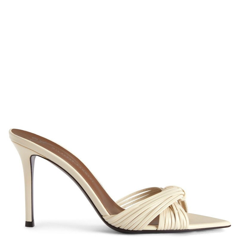 Intriigo Knot 90 - 1