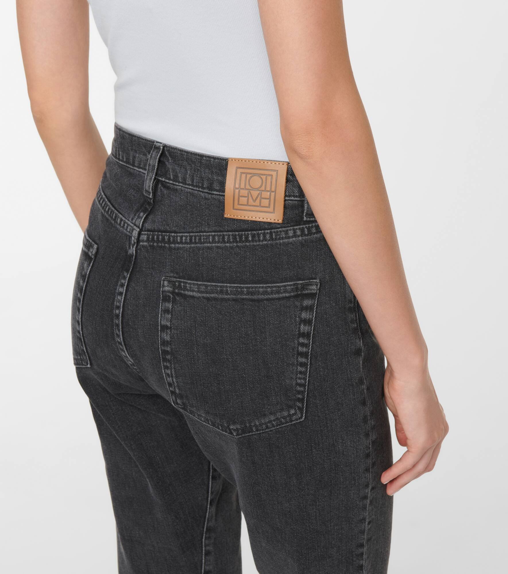 Mid-rise twisted-seam straight jeans - 5