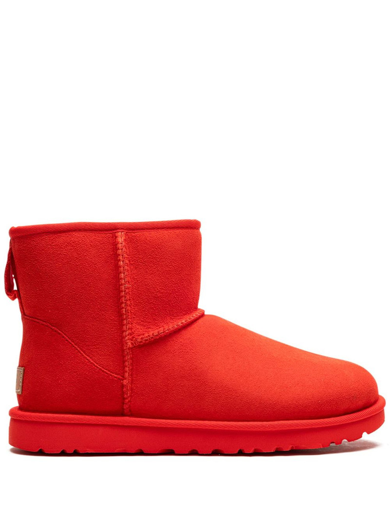 Classic Mini II "Cherry Pie" boots 1